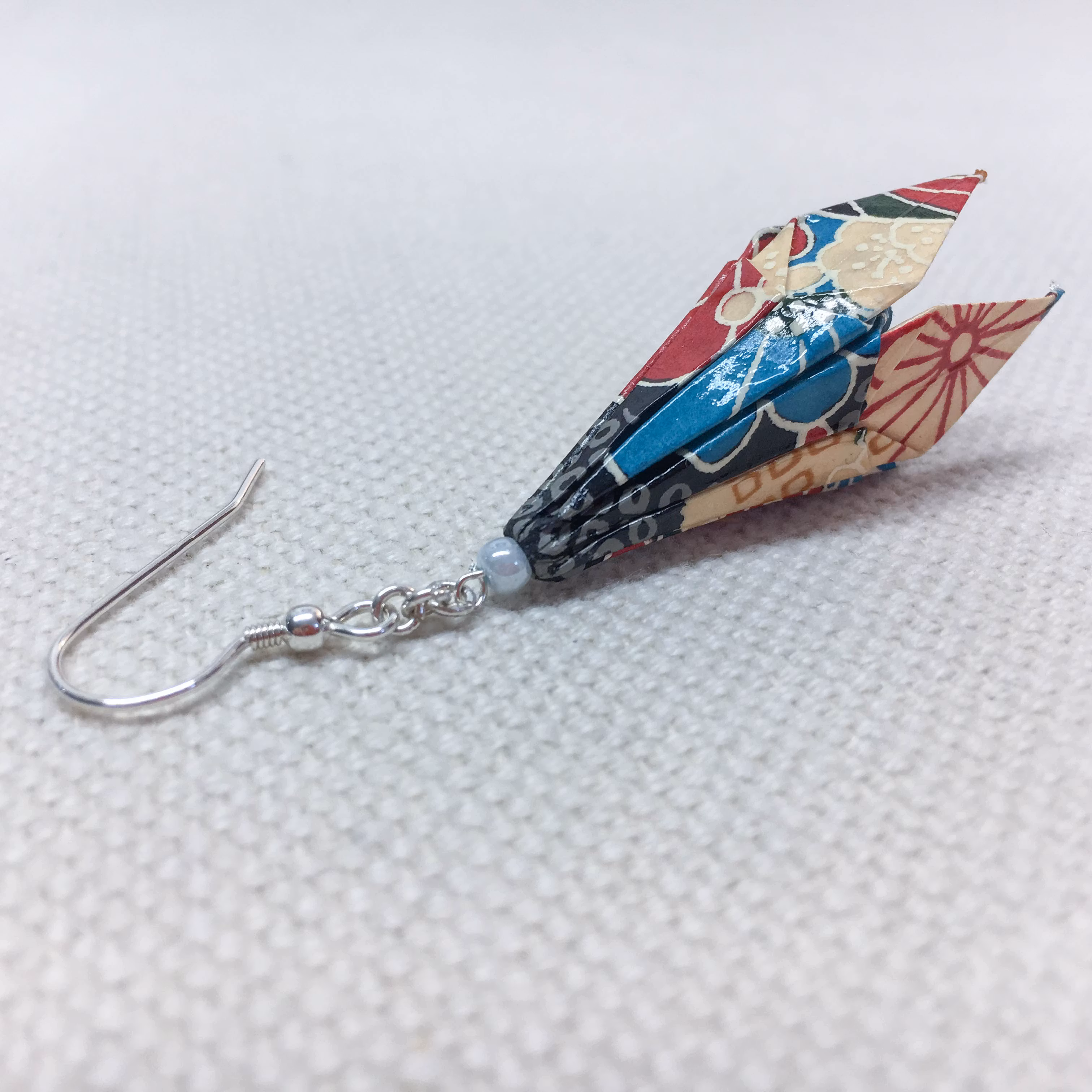 Örhänge Origami Rak Lilja 1st