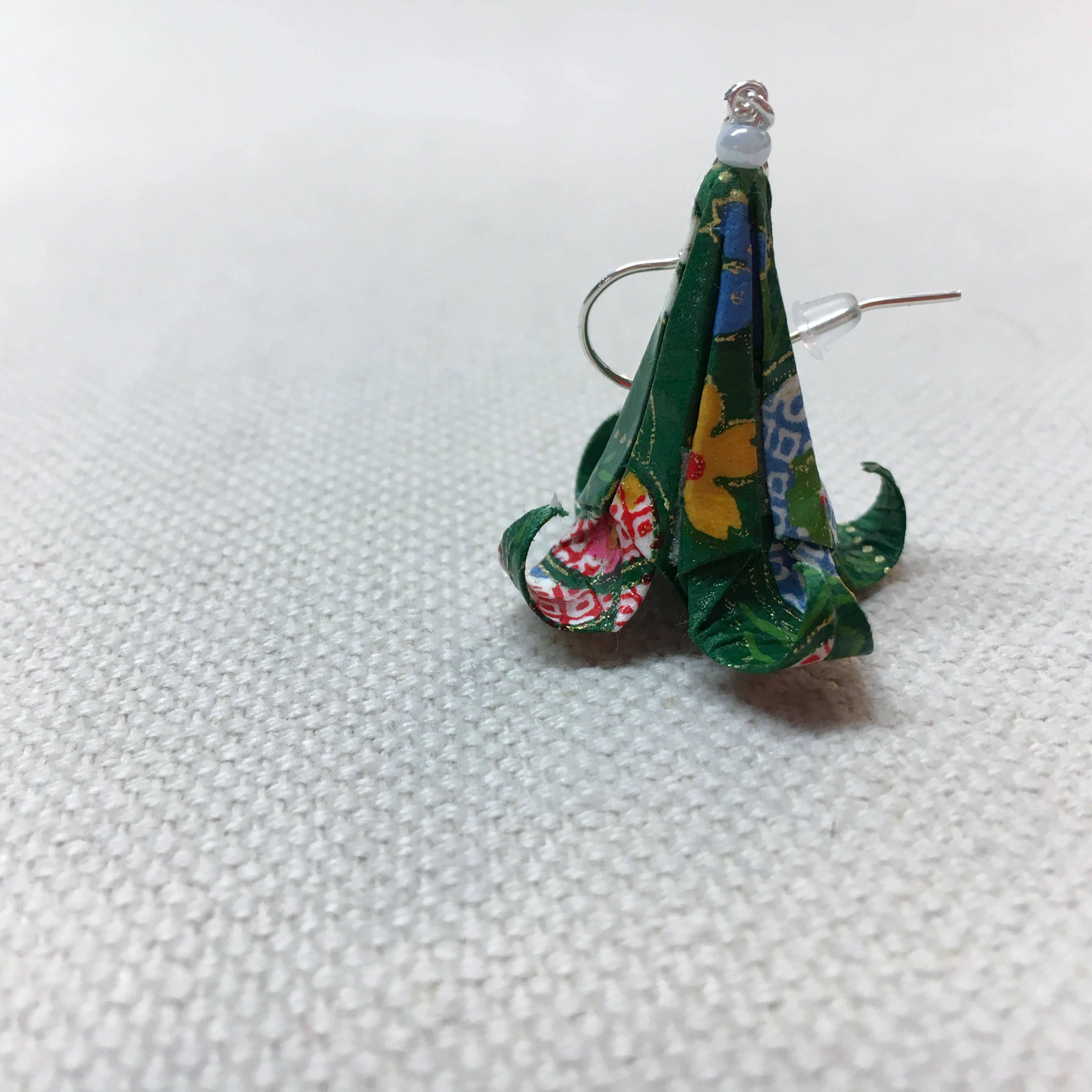 Örhänge Origami Lilja 1st
