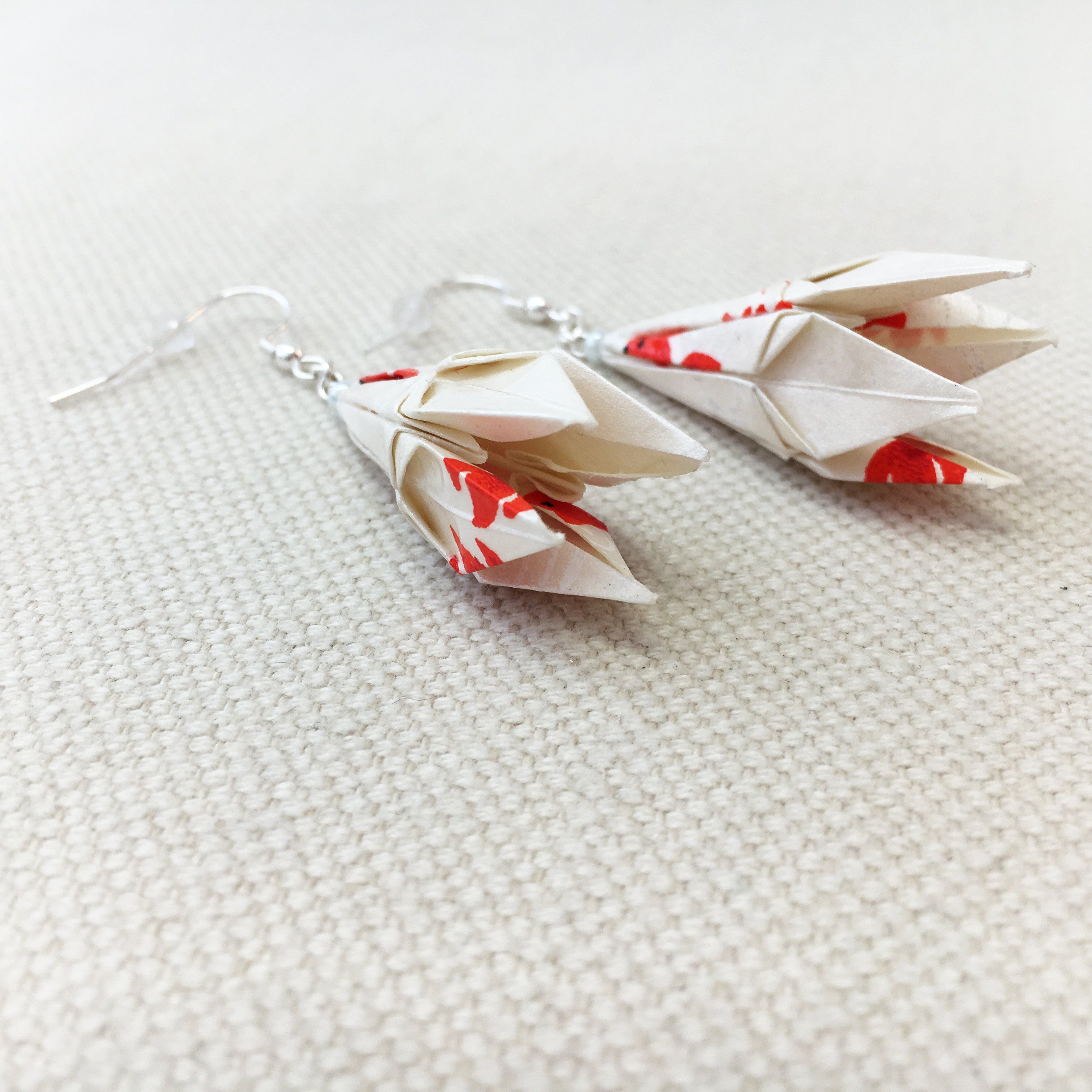 Örhänge Origami Lilja Par