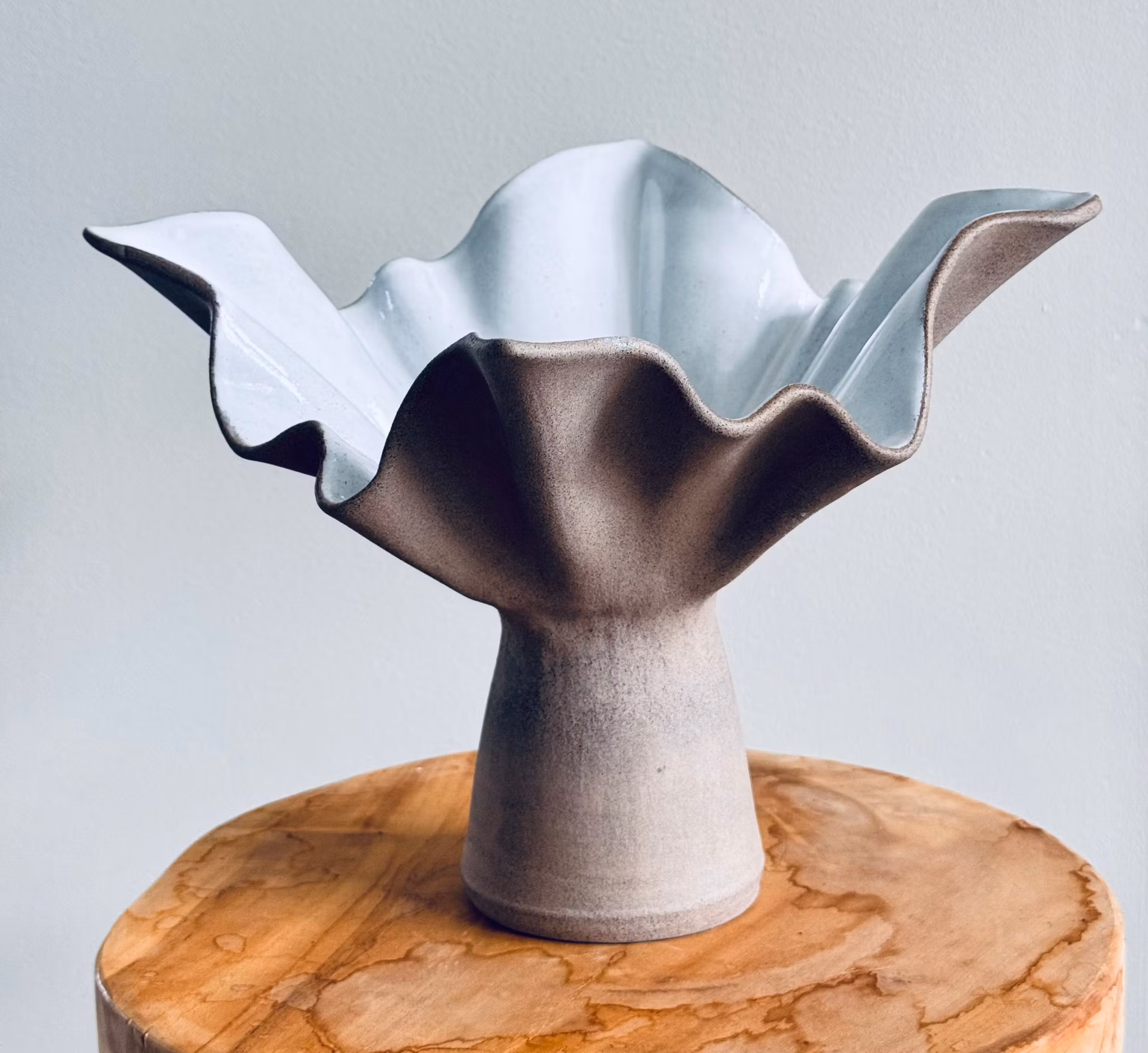 Tulip vas Liten, Sand