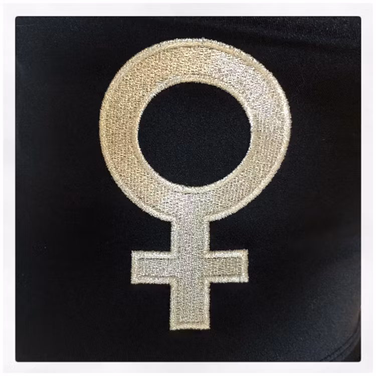 FEMINISTGUDINNA "METALLIC" BADBYXA LÅNG