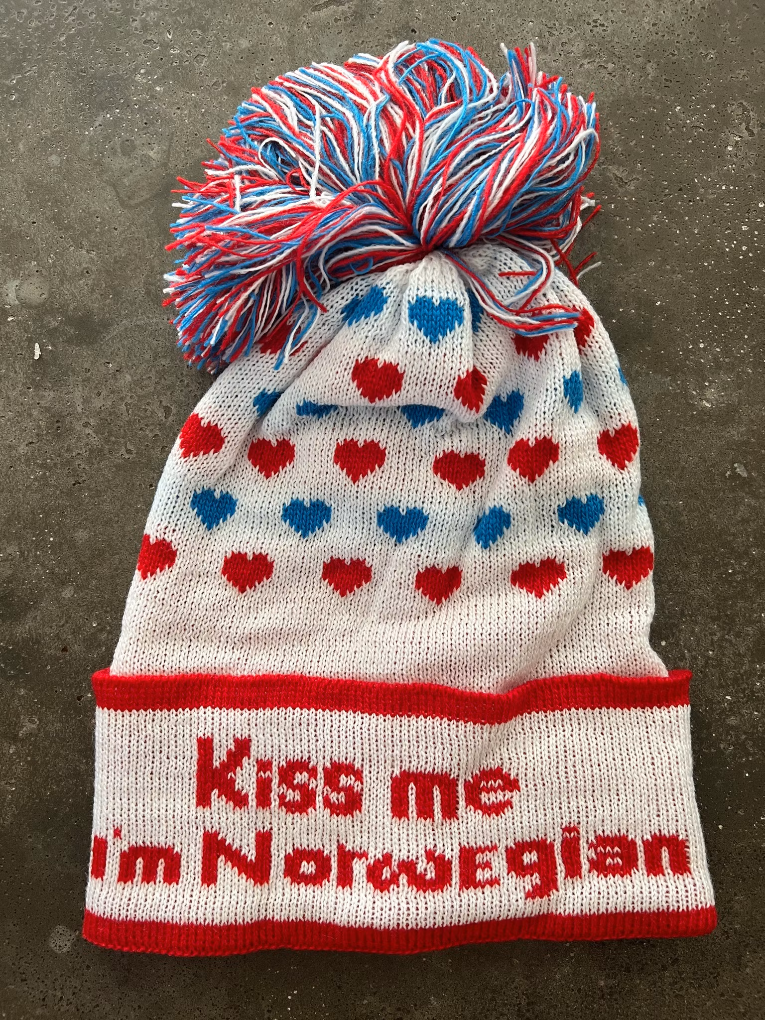 Mössa - Kiss Me I´m Norwegian