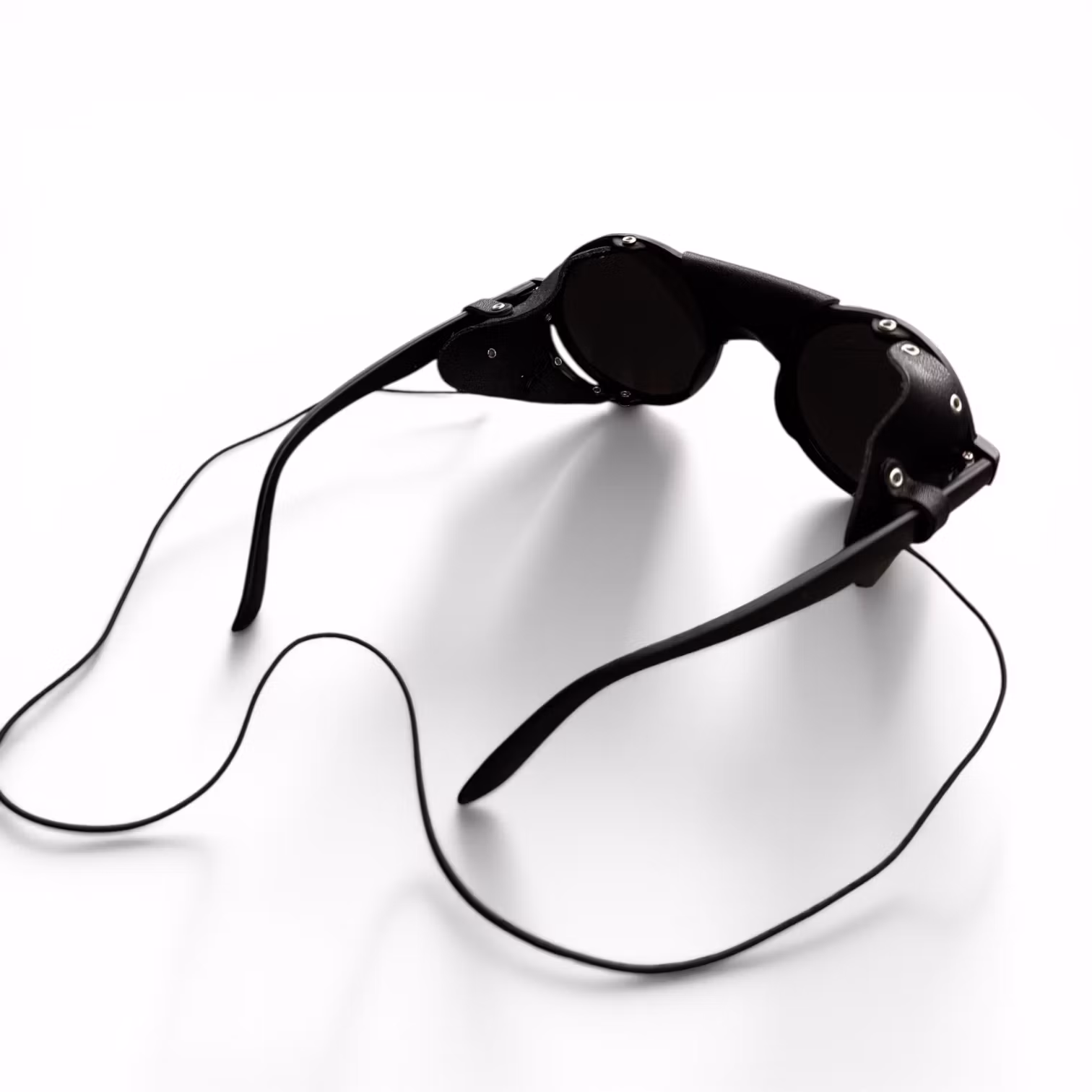 Glacier Seeker Black- Solglasögon