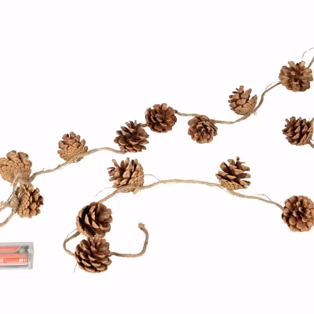 Pine cone garland with Led