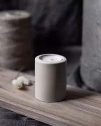 LEKVALL - Stor beige ljuslykta