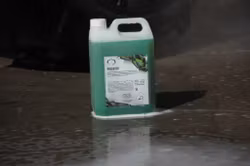 Predator - Alkaliskt skum för beröringsfri tvätt