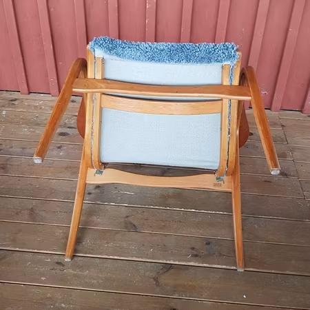 Laminofåtölj Yngve Ekström "Renoveringsuppdrag"