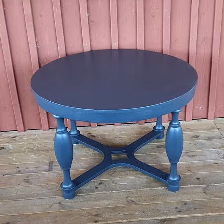 Soffbord "Renoveringsuppdrag"