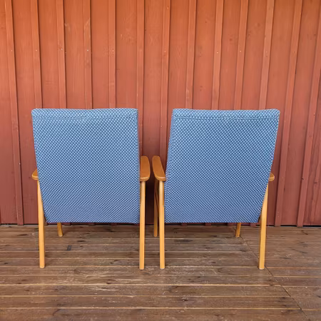 Fåtöljer "Renoveringsuppdrag"