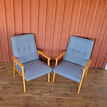 Fåtöljer "Renoveringsuppdrag"