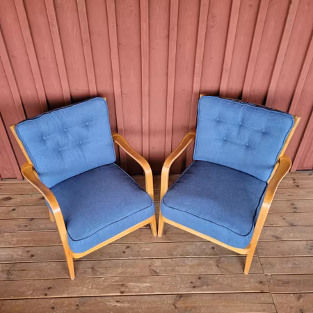 Fåtöljer "Renoveringsuppdrag"