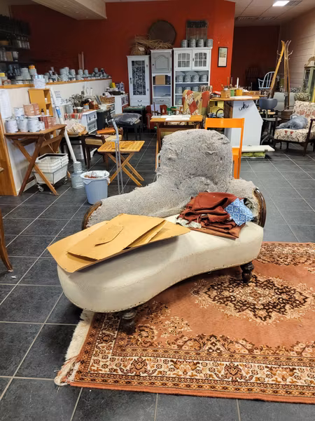 Schäslong / Divansoffa "Renoveringsuppdrag"