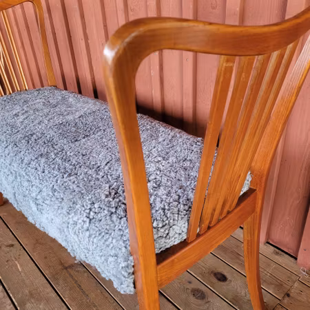 Fårskinnsoffa "Omberg"