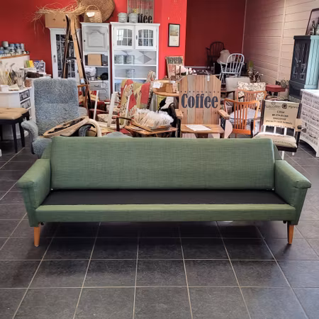 Bäddsoffa 1968 "Renoveringsuppdrag"