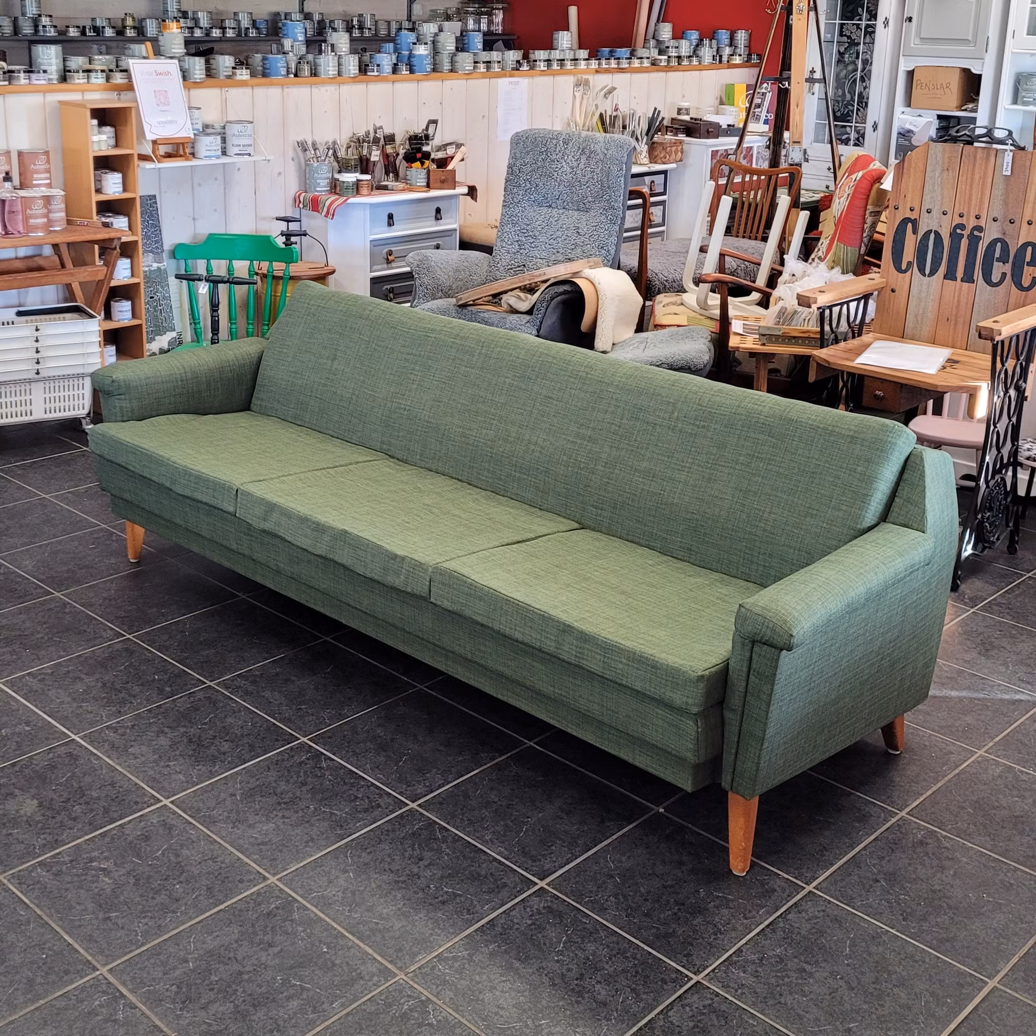 Bäddsoffa 1968 "Renoveringsuppdrag"