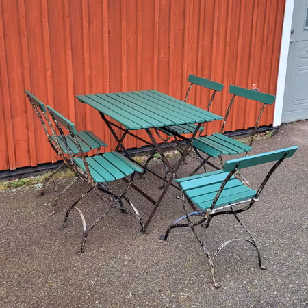 Trädgårdsmöbel "Renoveringsuppdrag"