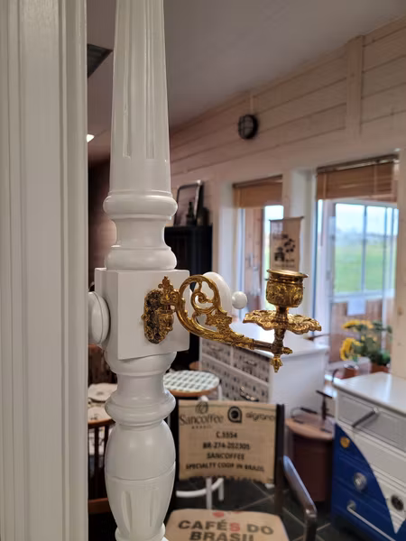 Spegelbyrå"Renoveringsuppdrag"