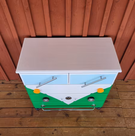 Byrå - VW-Buss "Gröna Faran"