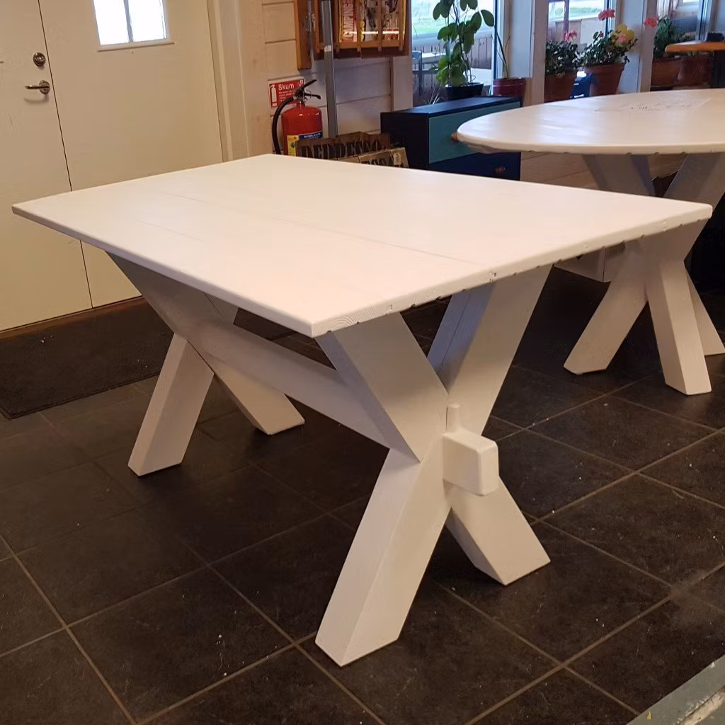 Rustikt kryssbord "140 x 80"