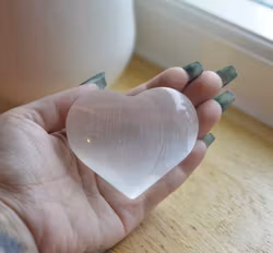 Vit Selenit Hjärta Stor