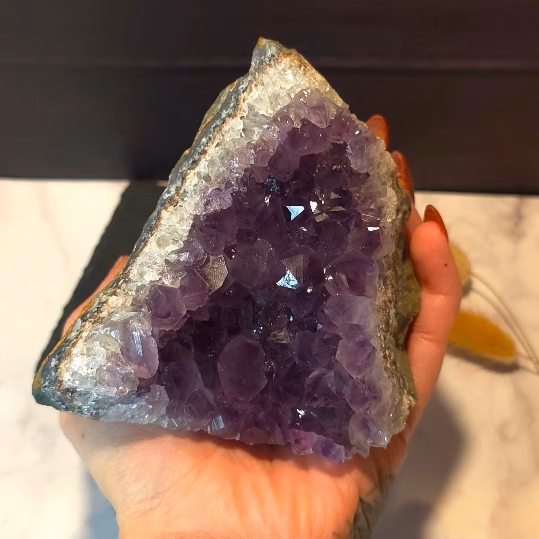 Kluster Av Ametist 554 Gram