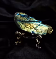 Labradorit Halvpolerad Skiva 60 gram