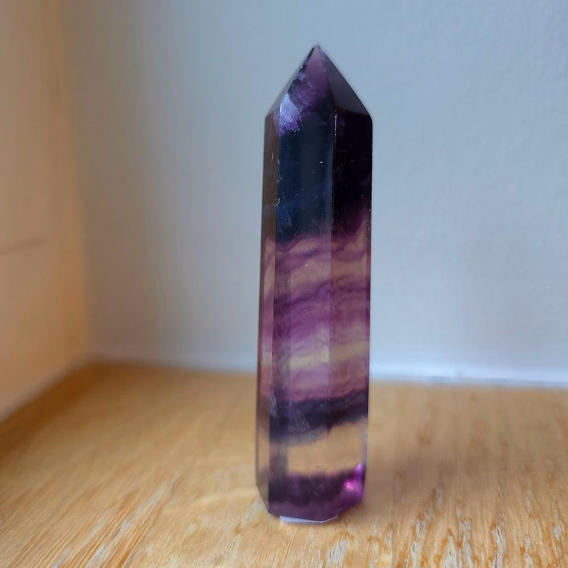 Regnbågsfluorit Torn nr 4