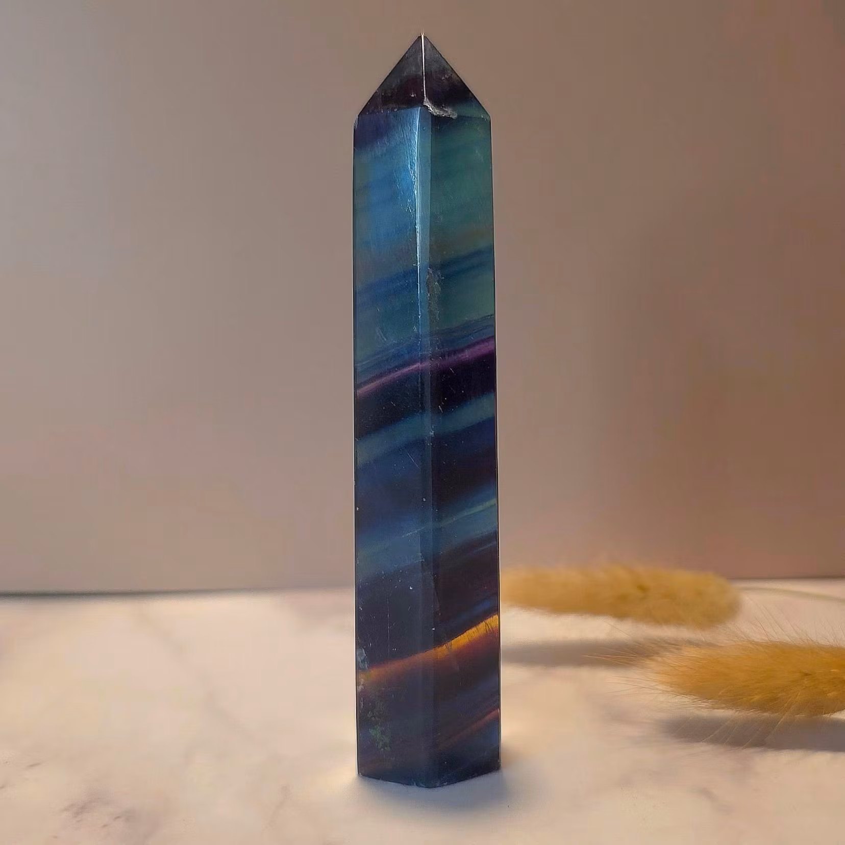 Regnbågsfluorit Torn nr 7