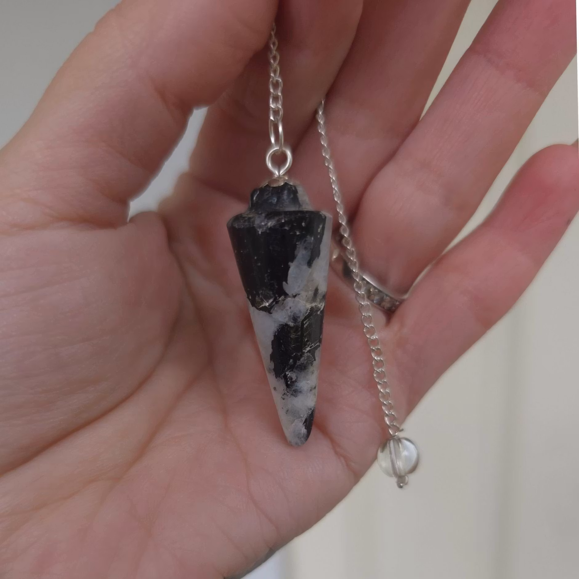 Polerad Pendel Månsten nr 1