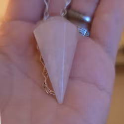 Polerad Pendel Rosenkvarts nr 4