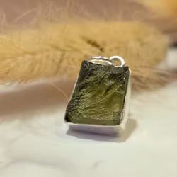 Hänge Rå Moldavit , 925 Sterling Silver ca 1,75 gram