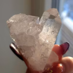 Kluster Av Bergkristall 66 g