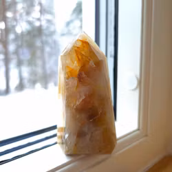 Golden Healer Spets med regnbågar ca 320 gram