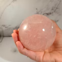 Klot Av Rosenkvarts 614 gram