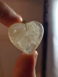 Hänge Rutilkvarts Hjärta nr 1