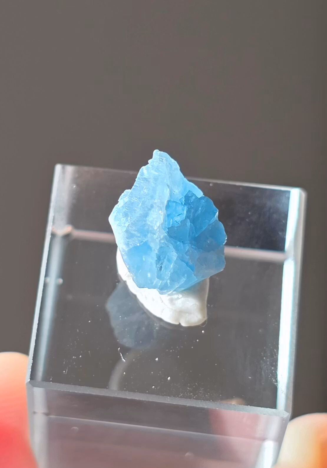 Rå Santa Maria akvamarin, 3,65 ct, Santa Maria de Itabira, Brasilien