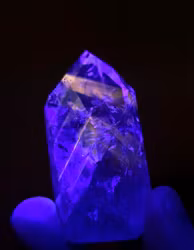 UV Powellit Ametist Fantom Spets 46,35 gram