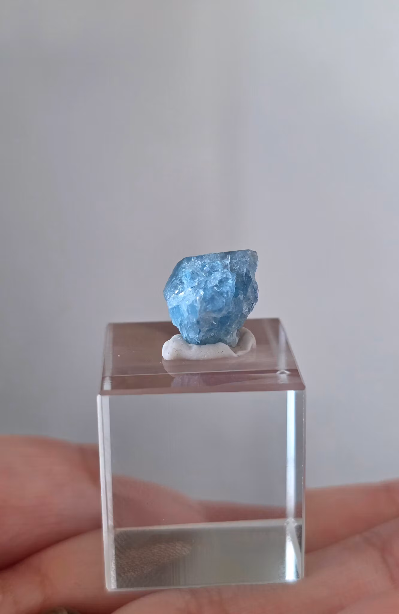 Rå Santa Maria akvamarin, 3,65 ct, Santa Maria de Itabira, Brasilien