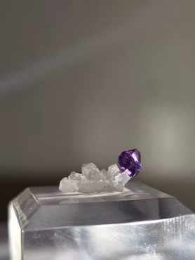 Ametist På Kvarts Från Gruvan Kakamunurle