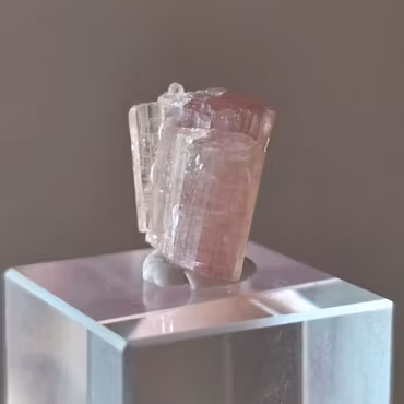 Rosa Turmalin Kluster Från Kunar 8,33 ct