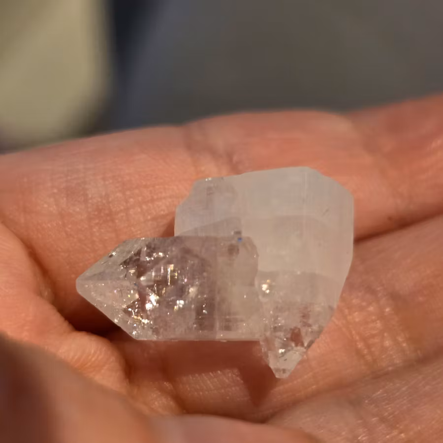 Diamantklar Apofyllit Dubbelterminerad
