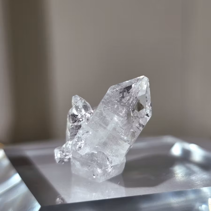 Diamantklar Apofyllit Dubbelterminerad