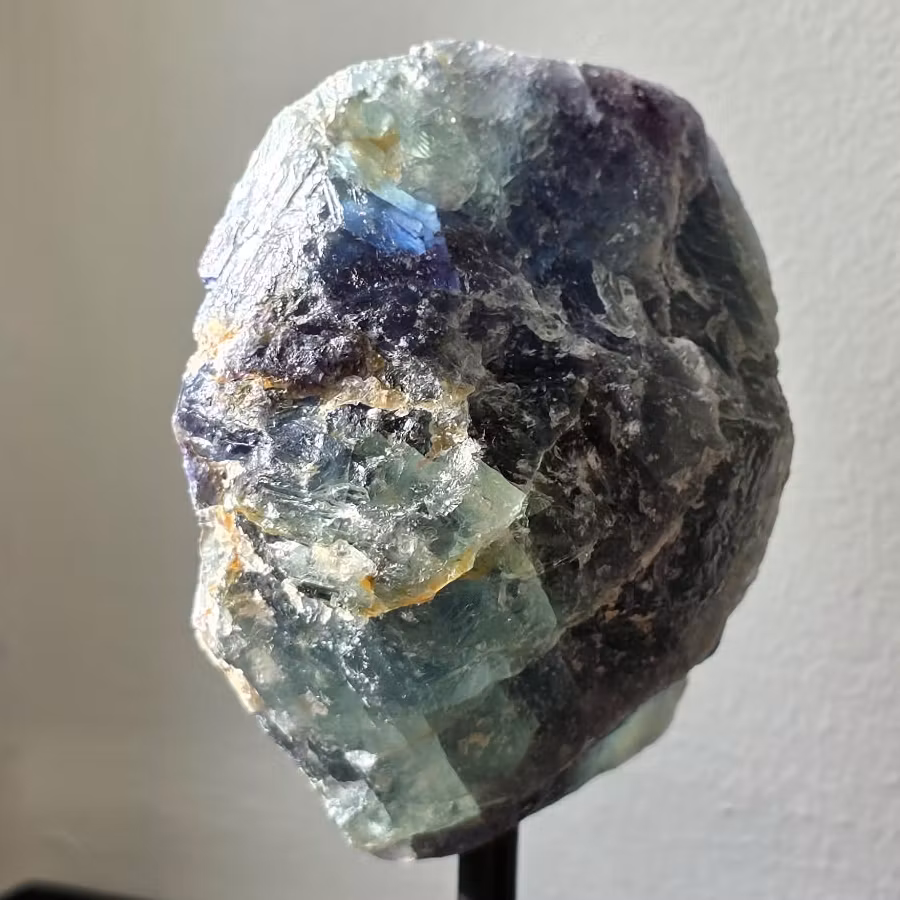 Rå Fluorit Med Ställning nr 1
