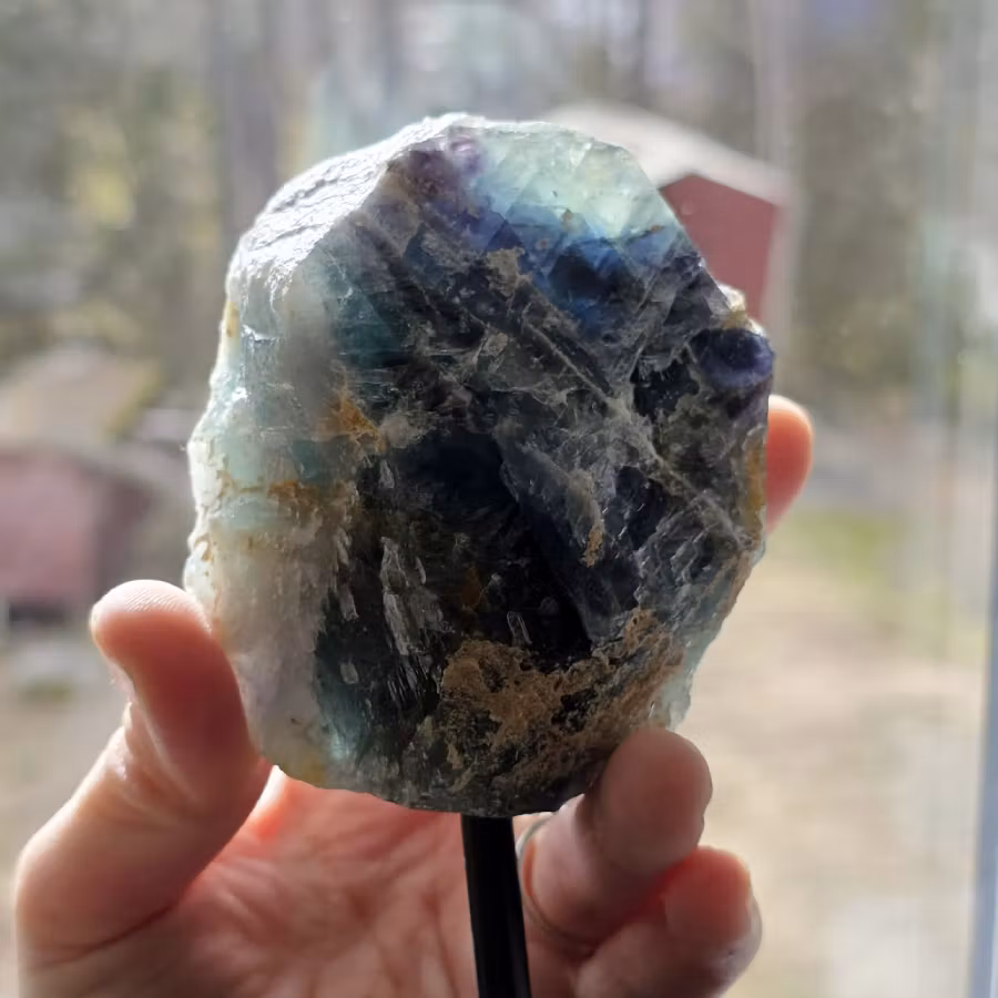 Rå Fluorit Med Ställning nr 1