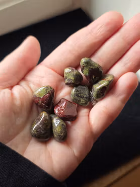 Draksten Drakblodsjaspis Trumlad 1-3 cm