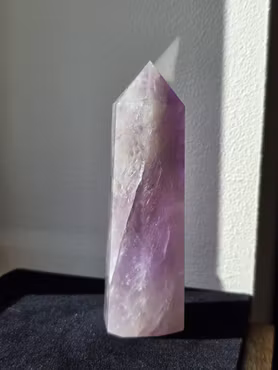 Ametist Polerad Spets Torn 188 gr