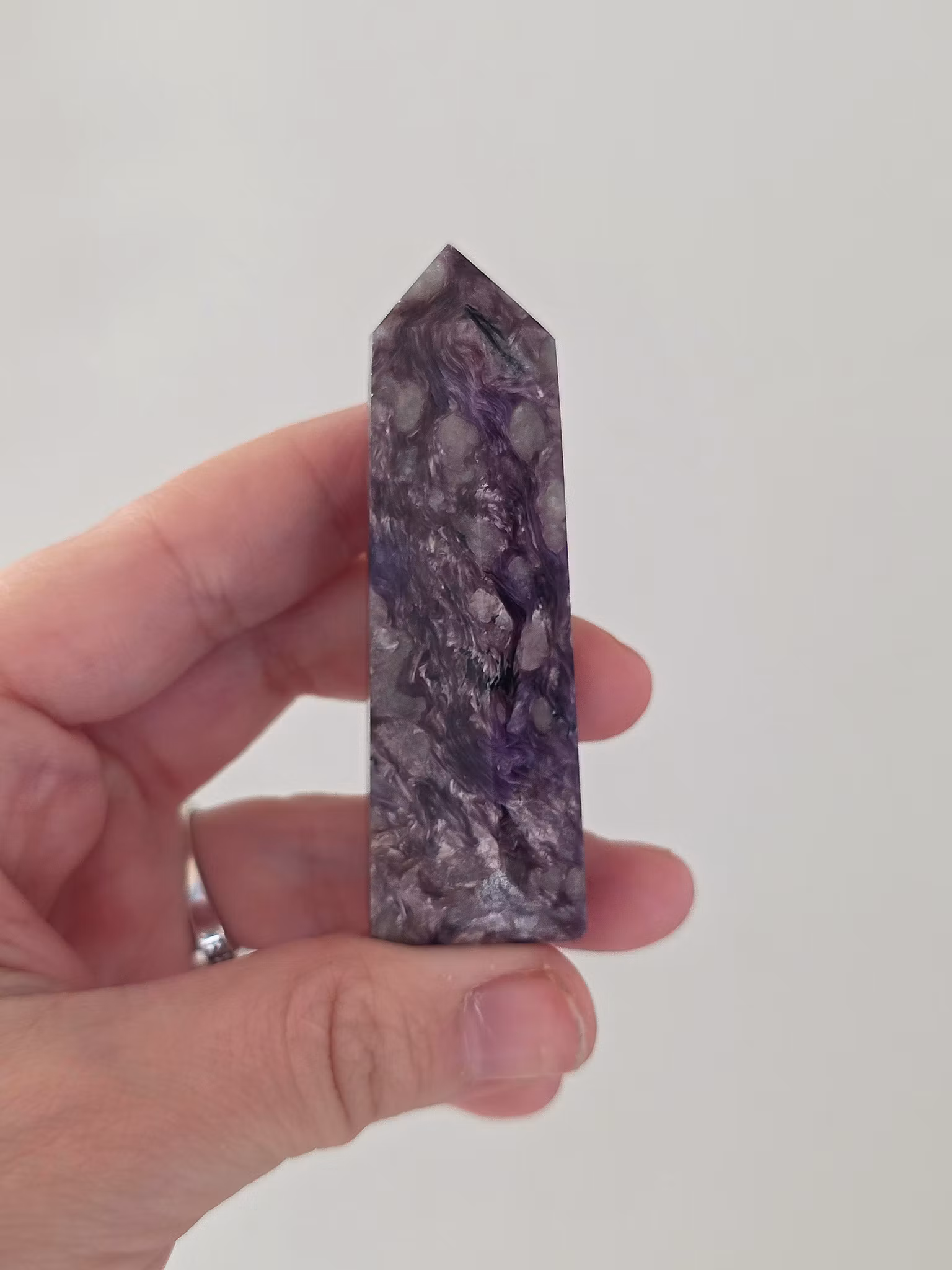 Unikt Charoit Torn Nr 2