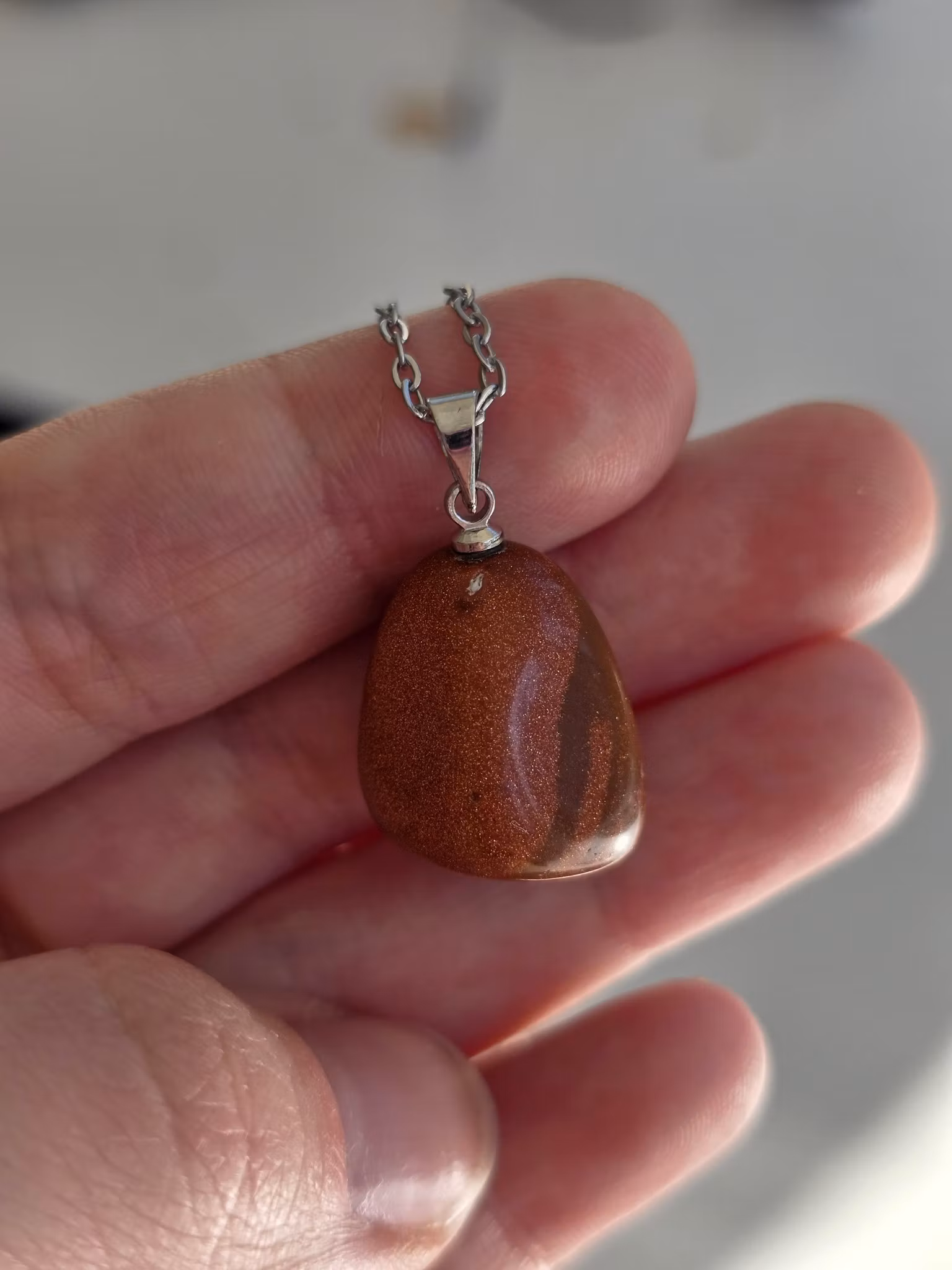 Sandsten ”Goldstone” Hänge