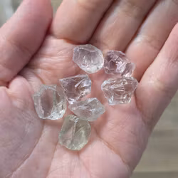 Rå Prasiolit Grön Ametist