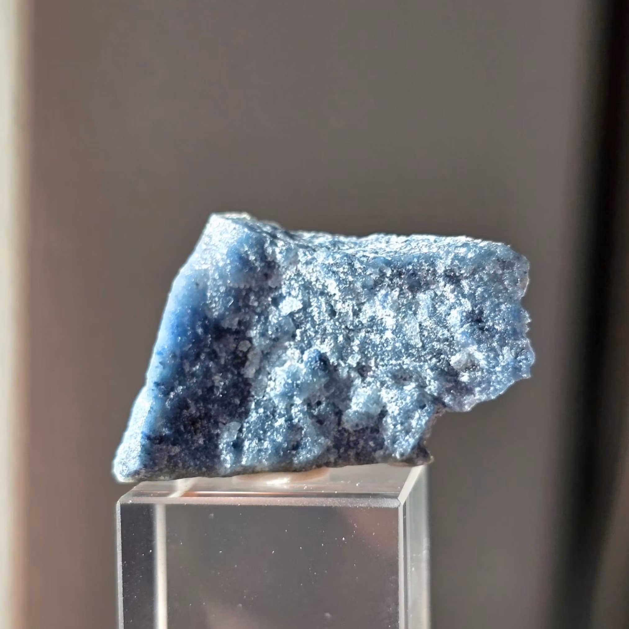 Naturlig Dumortierit 4,95 gram Från Finland
